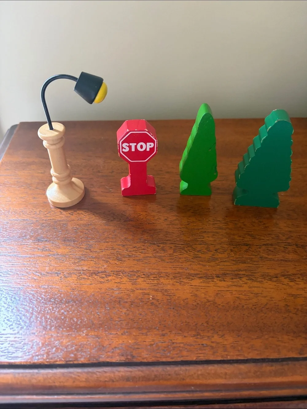 Thomas & Friends Wooden Stop Sign & Green Trees Play Set